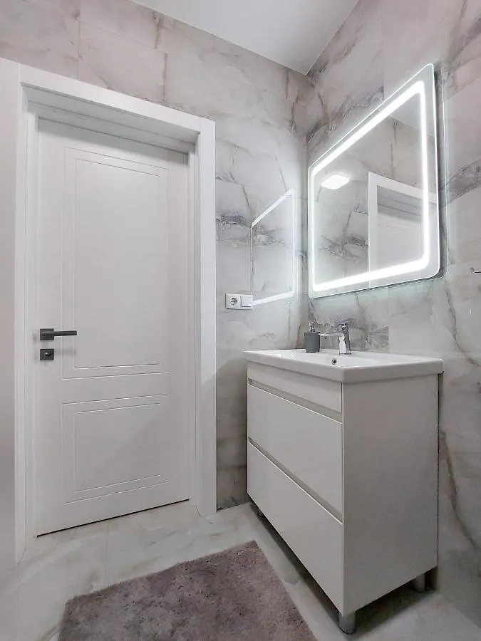 Vip Greenville Apartment Lviv